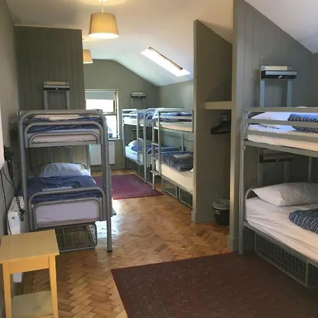 Doolin Hostel *